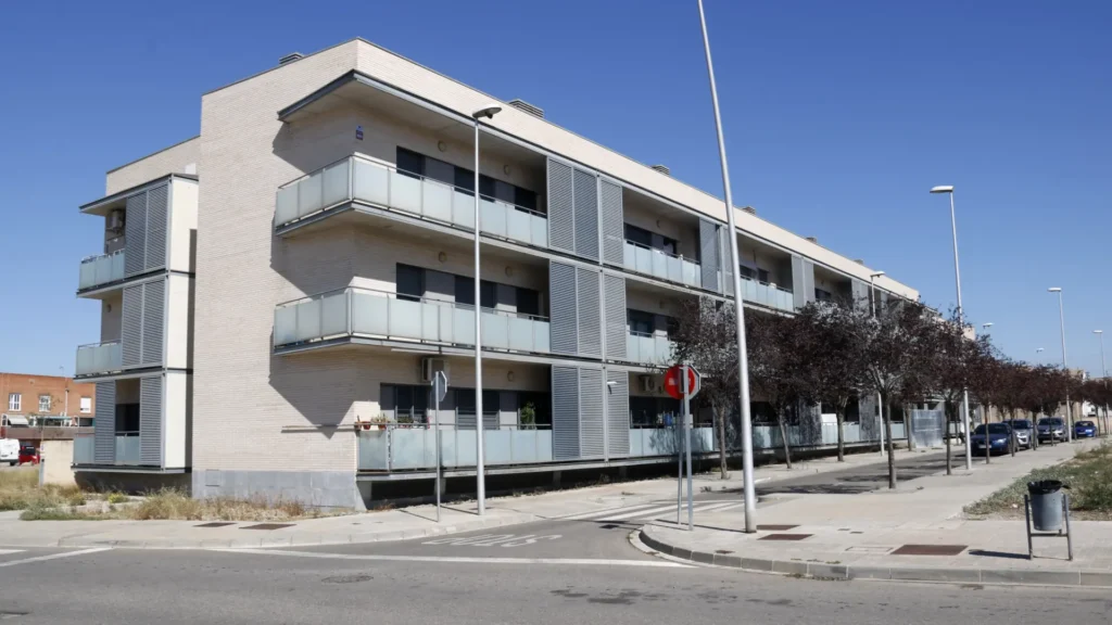 El Govern de Catalunya y la Adquisición de Viviendas: Un Paso Hacia la Protección Habitacional