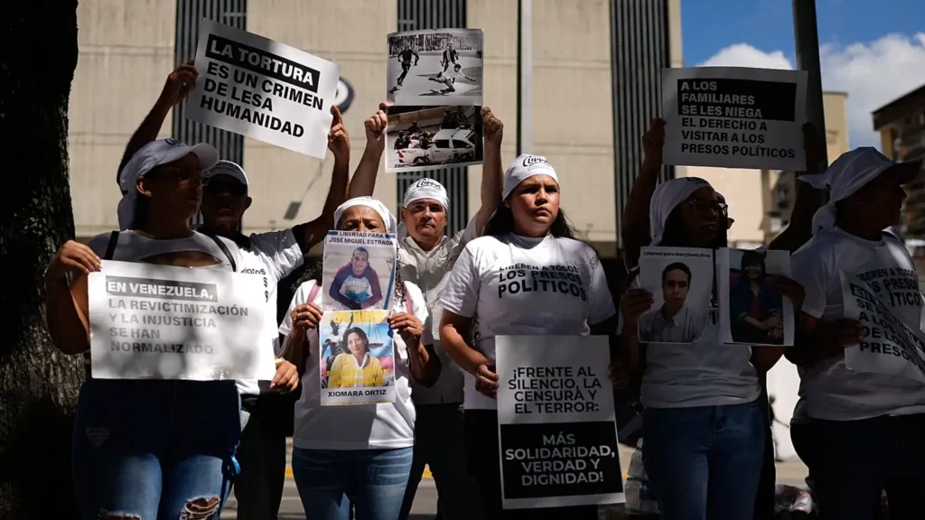 Liberación de Presos Políticos en Venezuela: Un Paso Hacia la Paz o una Estrategia del Régimen