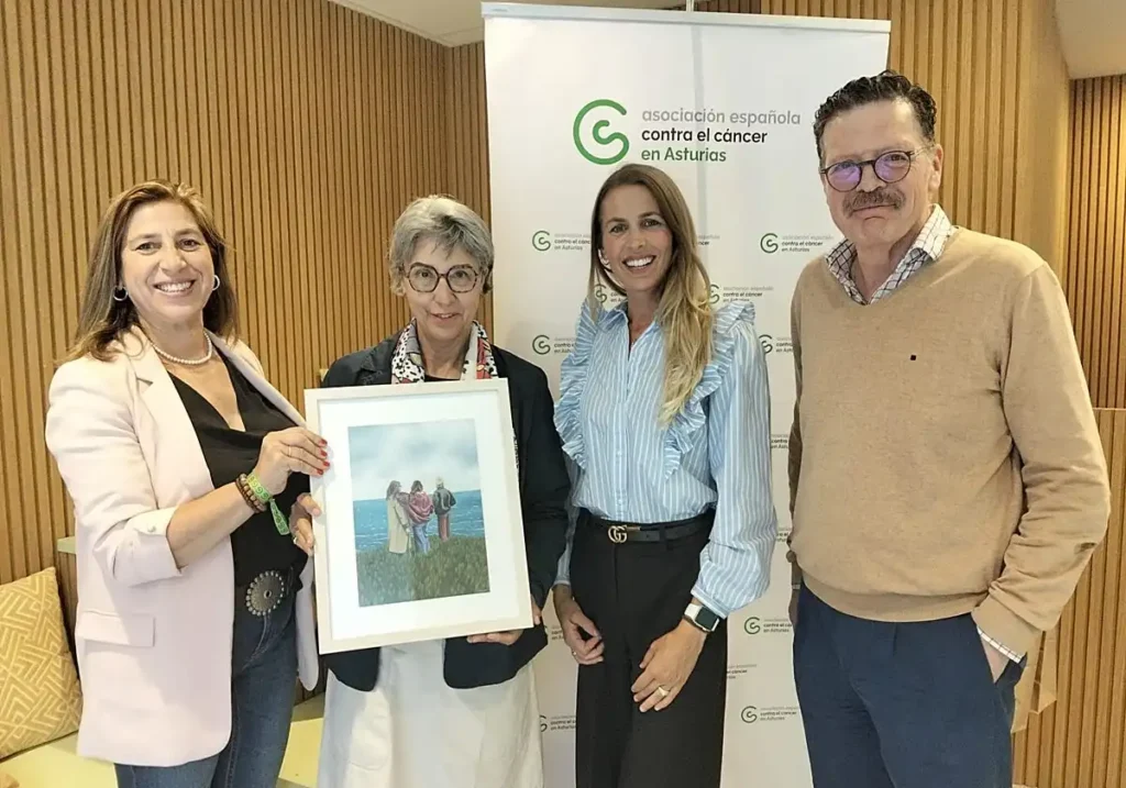 Arte solidario contra el cáncer: cómo las obras de Helena Toraño impulsan la recaudación y visibilidad en Asturias